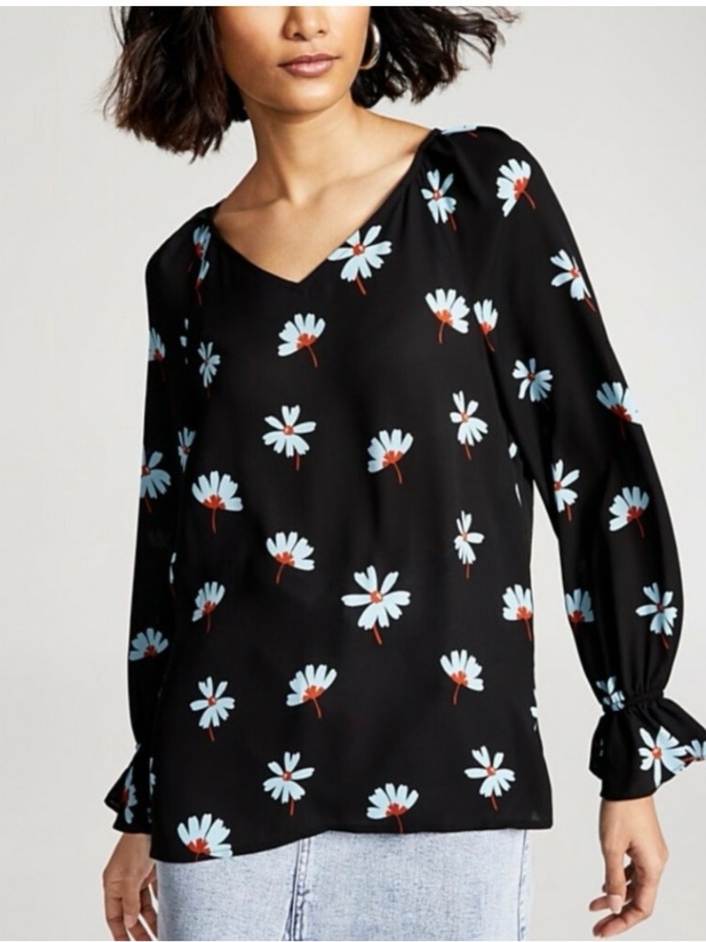 Bar III Black V-Neck Long-Sleeve Floral Blouse